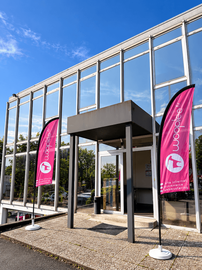 accueil bâtiment de la société Wooplee sas - Expert solutions web et marketing pour entrepreneurs malins ! SEO-SEA-GEO Besançon